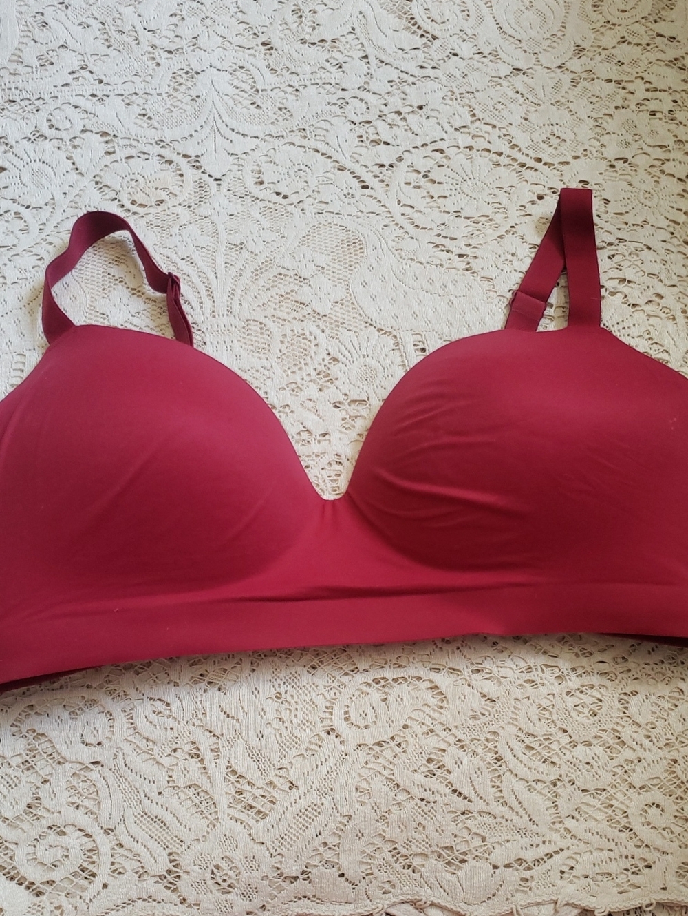 Soma Burgundy Wireless Padded Size 38C